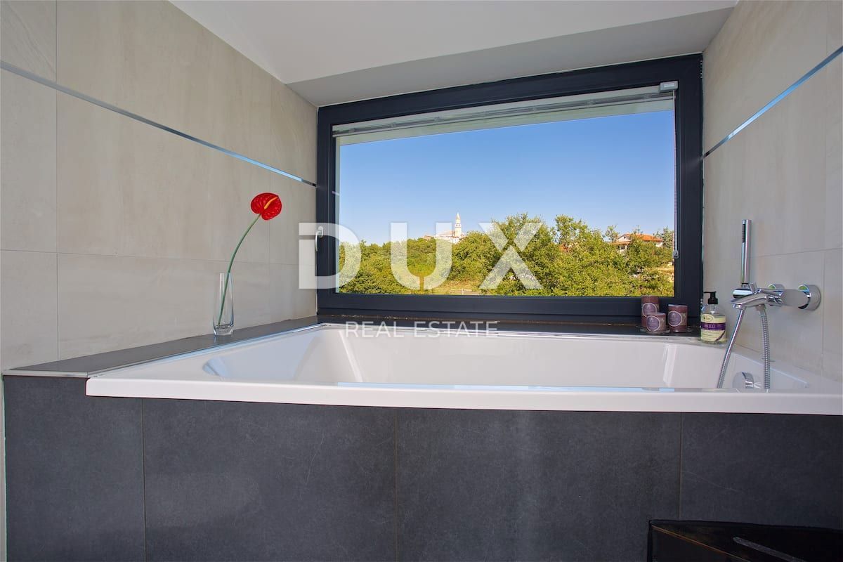 ISTRIA, VIŠNJAN - Moderna villa di lusso con vista mare