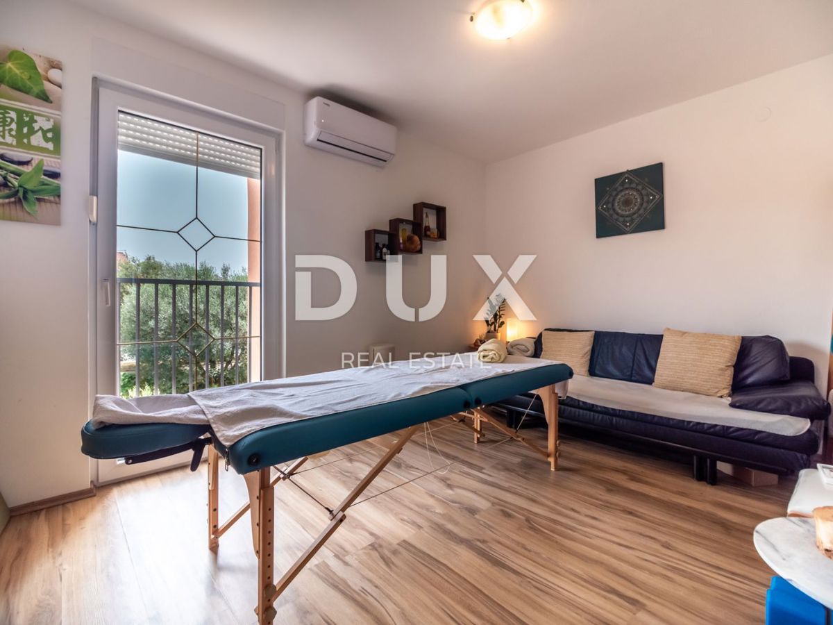 ISTRIA, PEROJ - Grazioso condominio con piscina e vista mare!