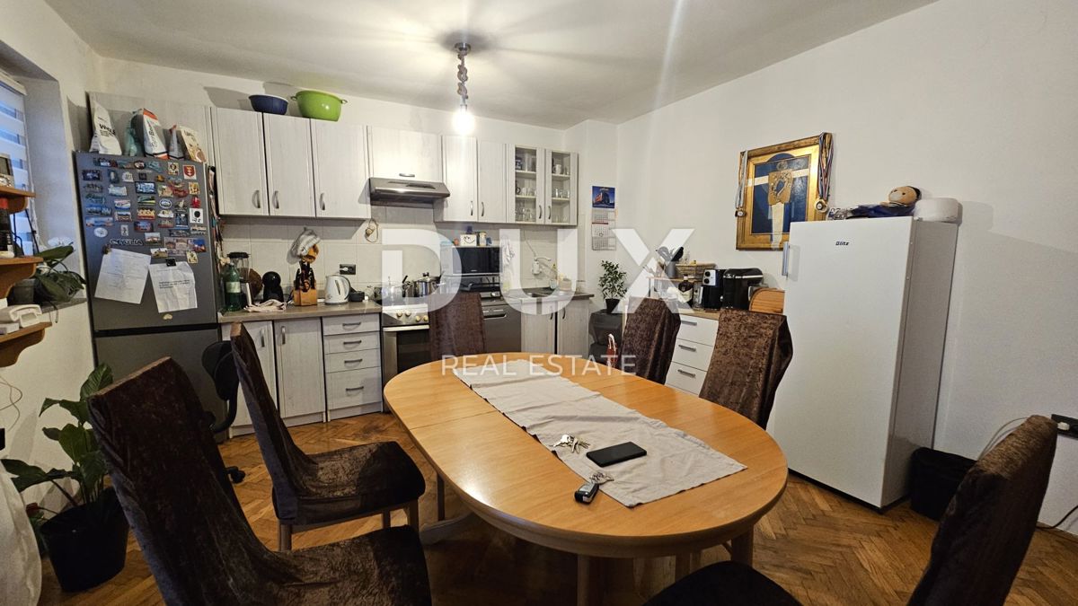 RIJEKA, ČAVLE - 2 camere da letto + soggiorno in una casa privata, parcheggio
