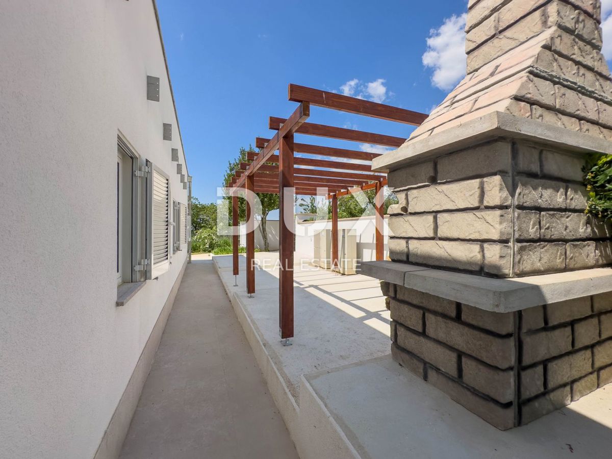 ISTRIA, PARENZO - Esclusiva villa di design per famiglie con oasi benessere e piscina riscaldata