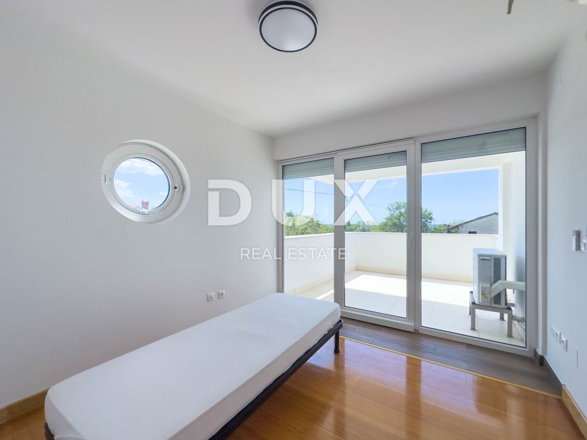 ISTRIA, PARENZO - Esclusiva villa di design per famiglie con oasi benessere e piscina riscaldata