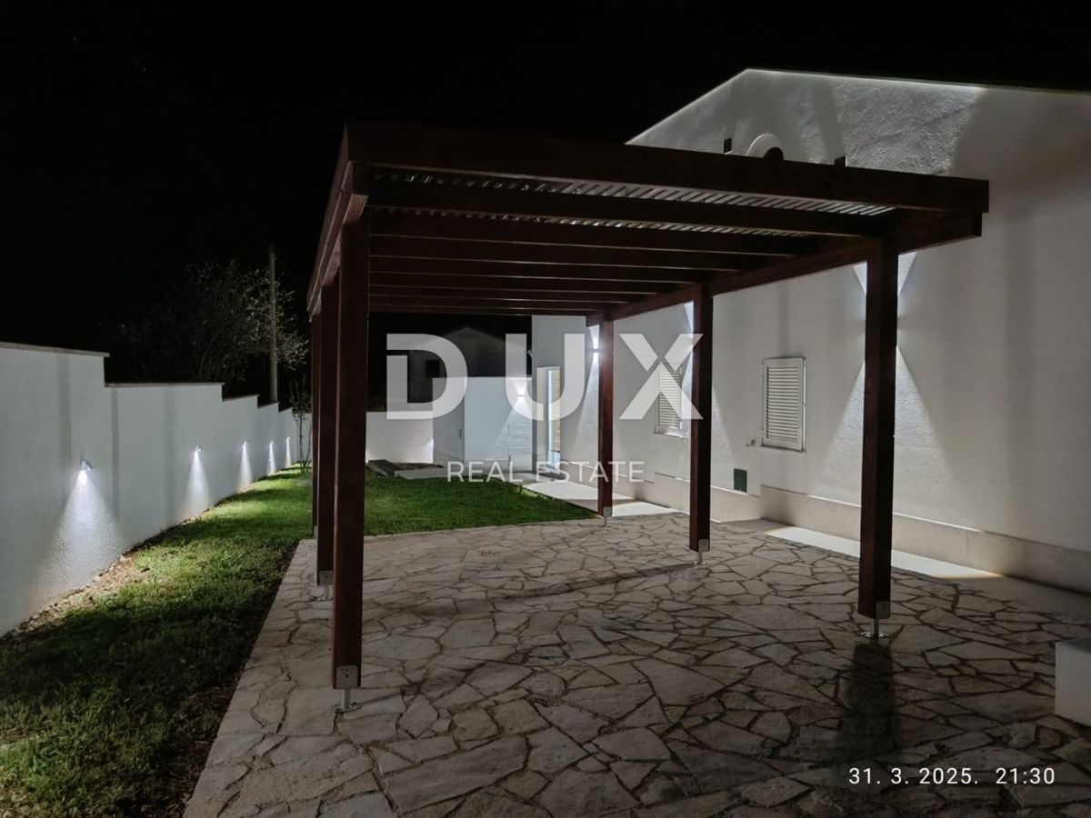 ISTRIA, PARENZO - Esclusiva villa di design per famiglie con oasi benessere e piscina riscaldata