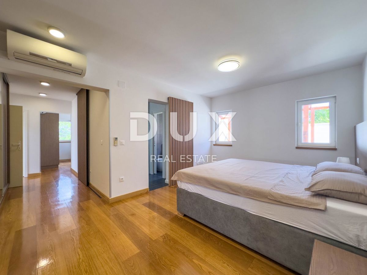ISTRIA, PARENZO - Esclusiva villa di design per famiglie con oasi benessere e piscina riscaldata