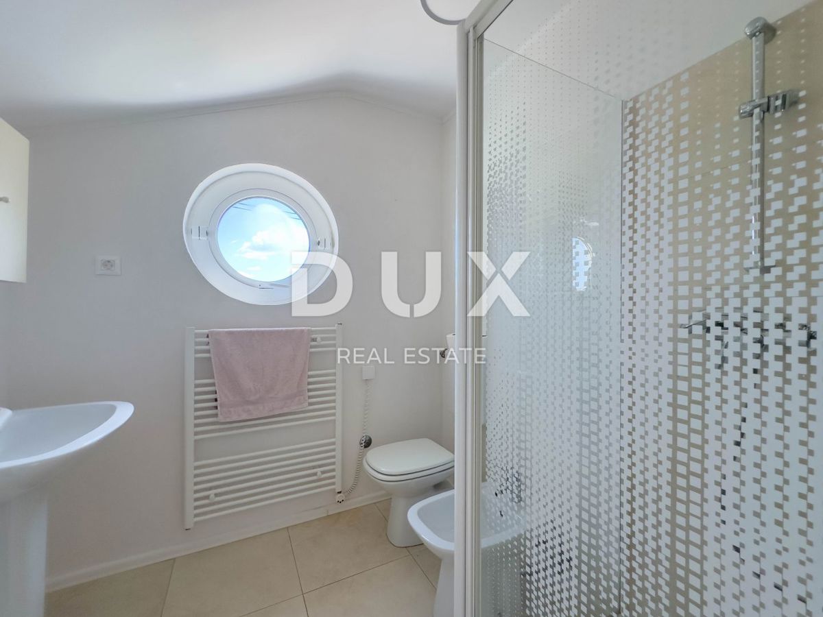 ISTRIA, PARENZO - Esclusiva villa di design per famiglie con oasi benessere e piscina riscaldata