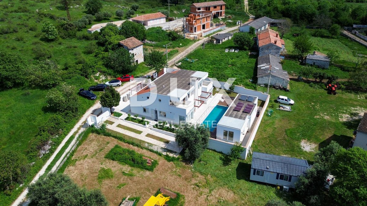 ISTRIA, PARENZO - Esclusiva villa di design per famiglie con oasi benessere e piscina riscaldata