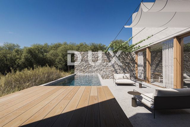 DUGI OTOK - Terreno + permesso