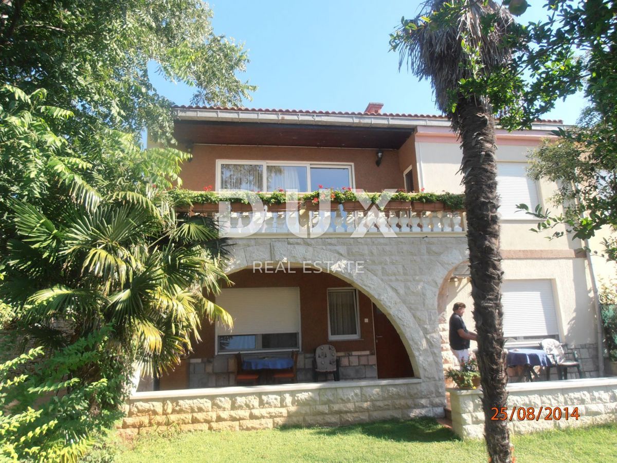ISTRIA, POLA - due appartamenti in centro città 60m2