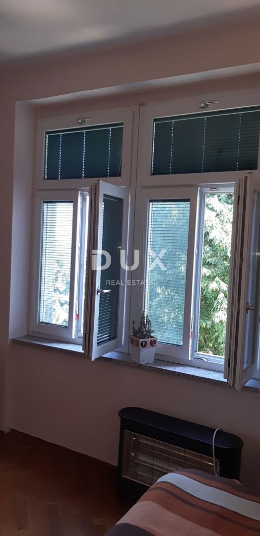 ABBAZIA, LOVRAN - appartamento di 152m2 con una bellissima vista pieno di potenziale