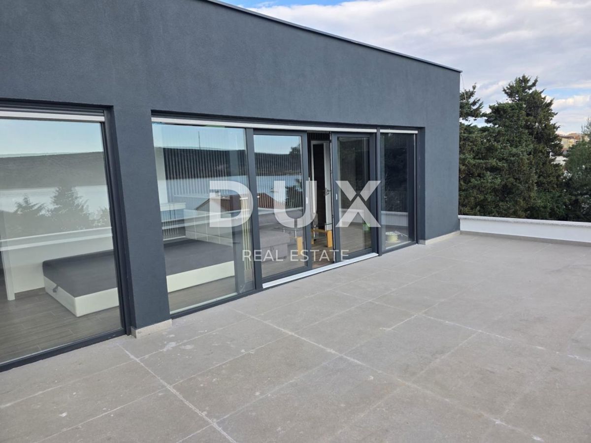 ISOLA DI PAG, STARA NOVALJA - casa di lusso con piscina in ottima posizione, nuova costruzione