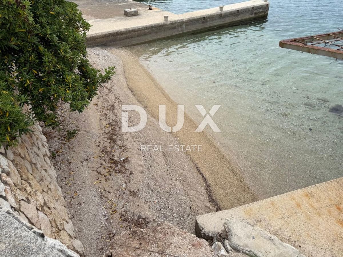 ISOLA DI PAG, STARA NOVALJA - casa di lusso con piscina in ottima posizione, nuova costruzione