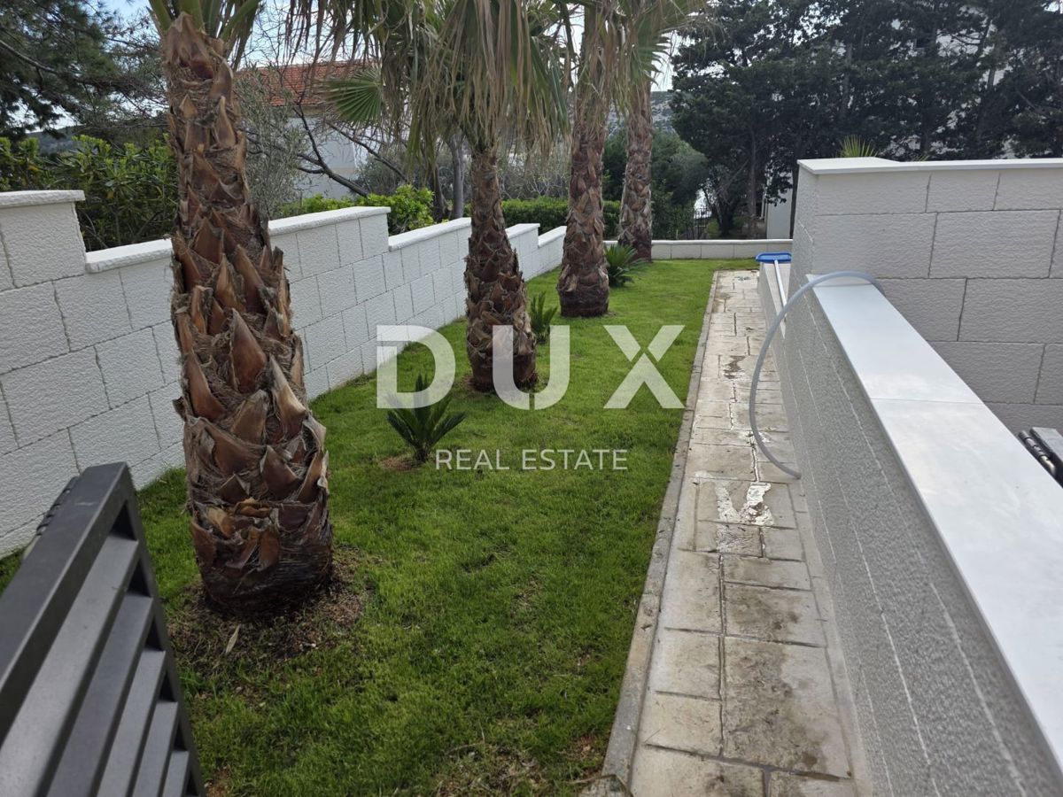 ISOLA DI PAG, STARA NOVALJA - casa di lusso con piscina in ottima posizione, nuova costruzione