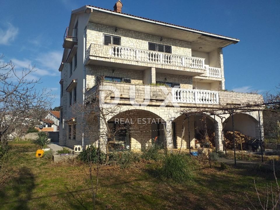 RIJEKA, PEHLIN - Casa con terrazza, giardino e vista mare