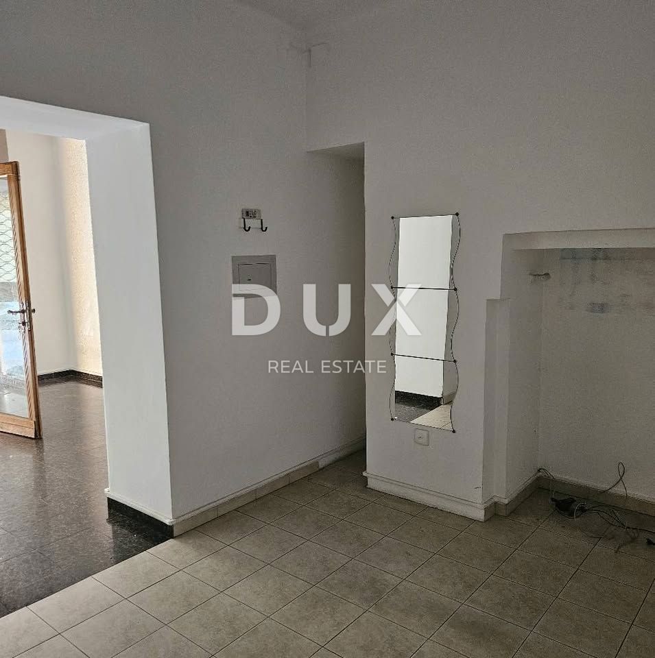 Locale commerciale Centar, Rijeka, 30m2