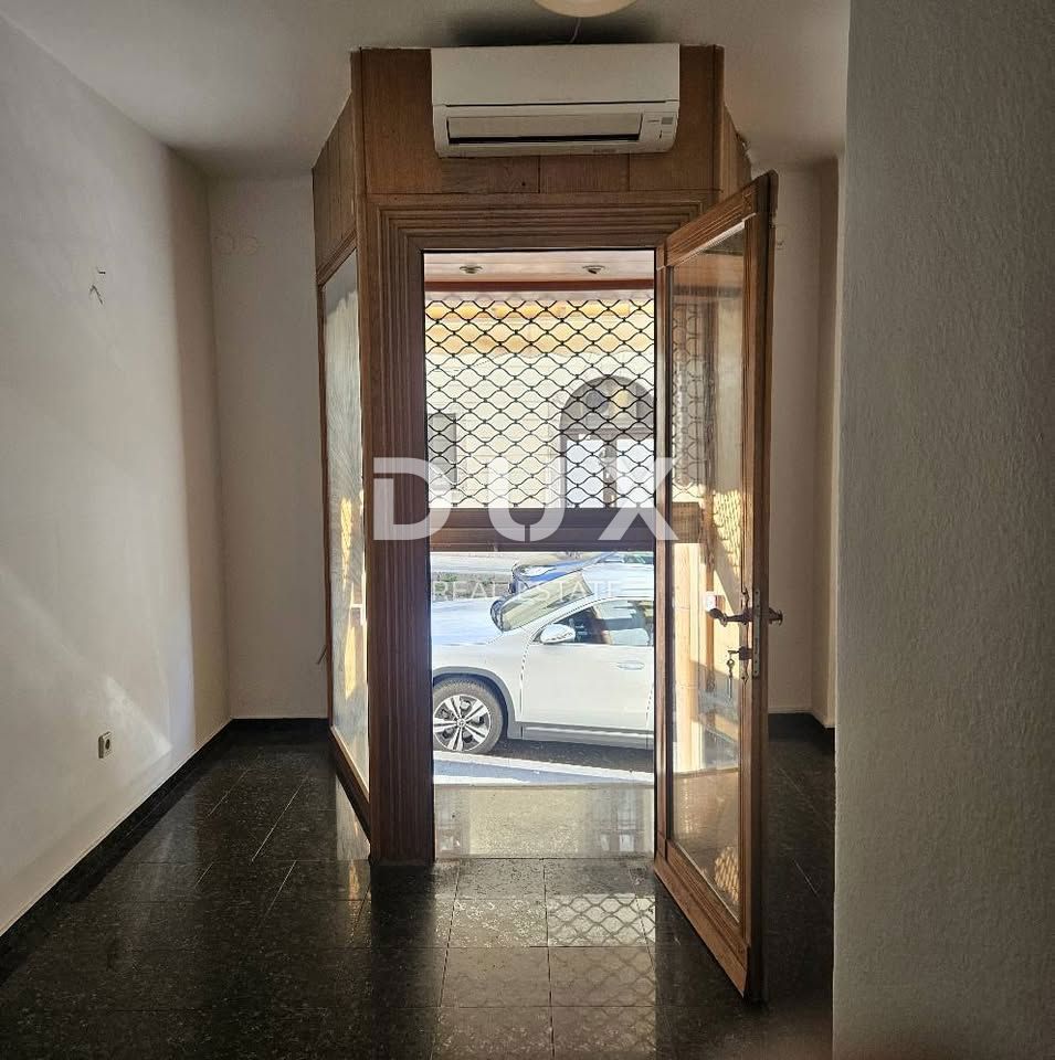 Locale commerciale Centar, Rijeka, 30m2