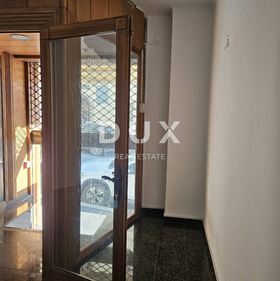 Locale commerciale Centar, Rijeka, 30m2