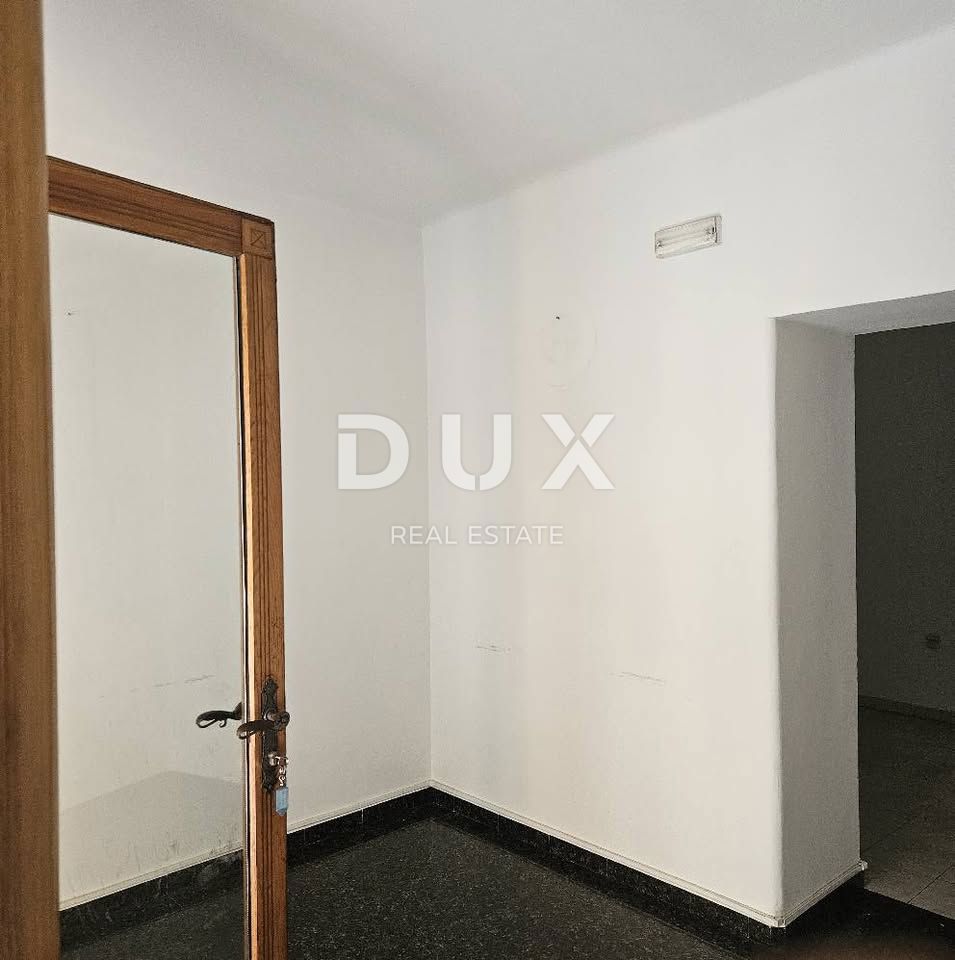 Locale commerciale Centar, Rijeka, 30m2