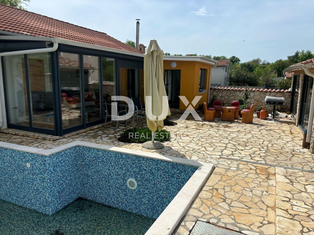 ISTRIA, MEDULIN - Casa a un piano con taverna e piscina!