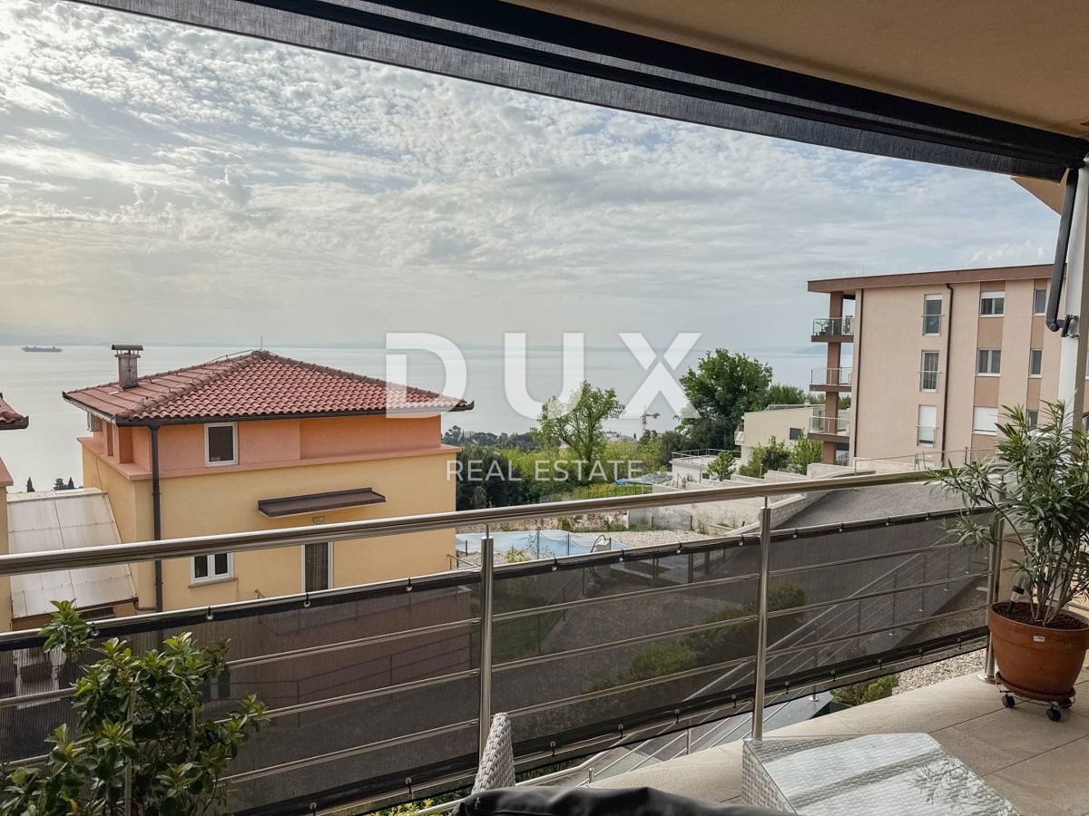 ABBAZIA, CENTRO - splendido appartamento con terrazza e posto auto in garage con fantastica vista mare, PISCINA!