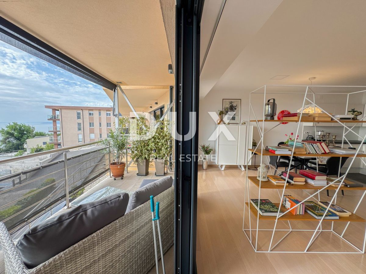 ABBAZIA, CENTRO - splendido appartamento con terrazza e posto auto in garage con fantastica vista mare, PISCINA!