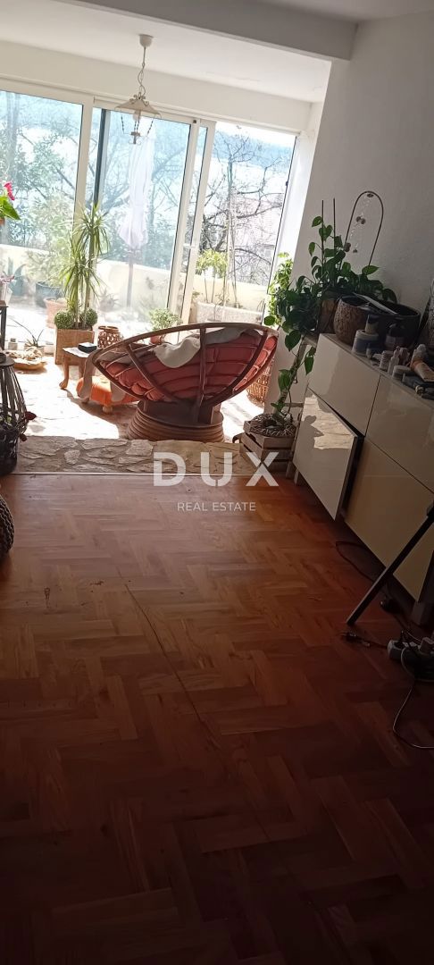 CRIKVENICA - Bellissimo appartamento con 2 camere da letto + soggiorno con vista mare, a 200 m dal mare