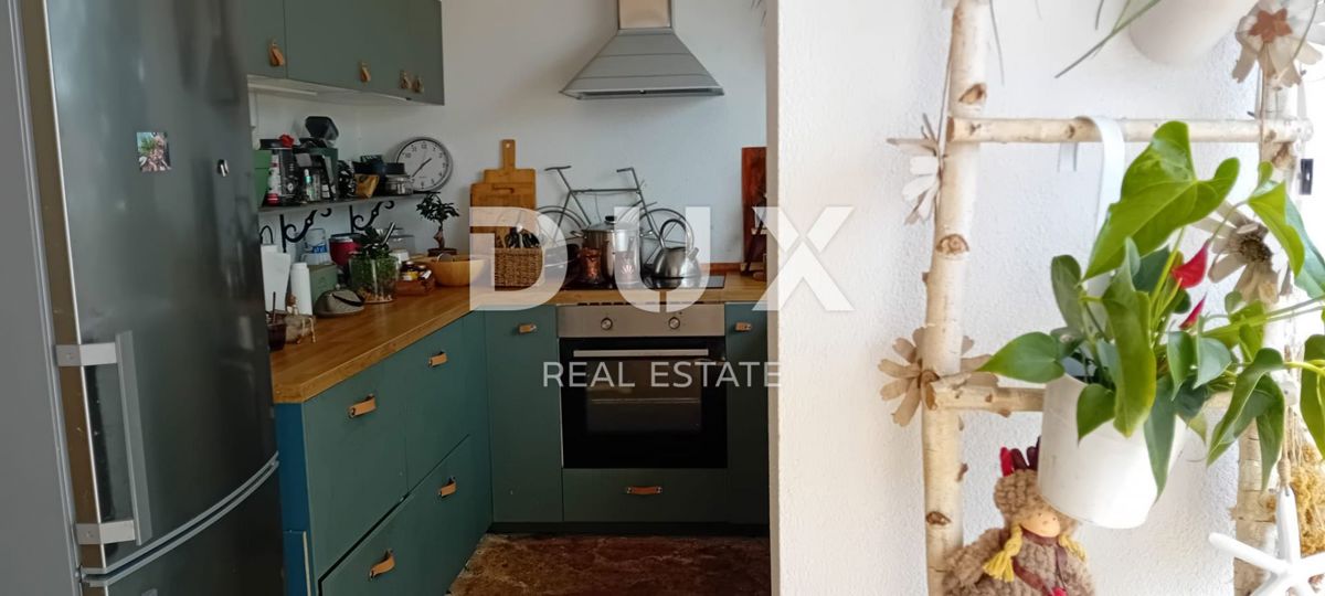 CRIKVENICA - Bellissimo appartamento con 2 camere da letto + soggiorno con vista mare, a 200 m dal mare
