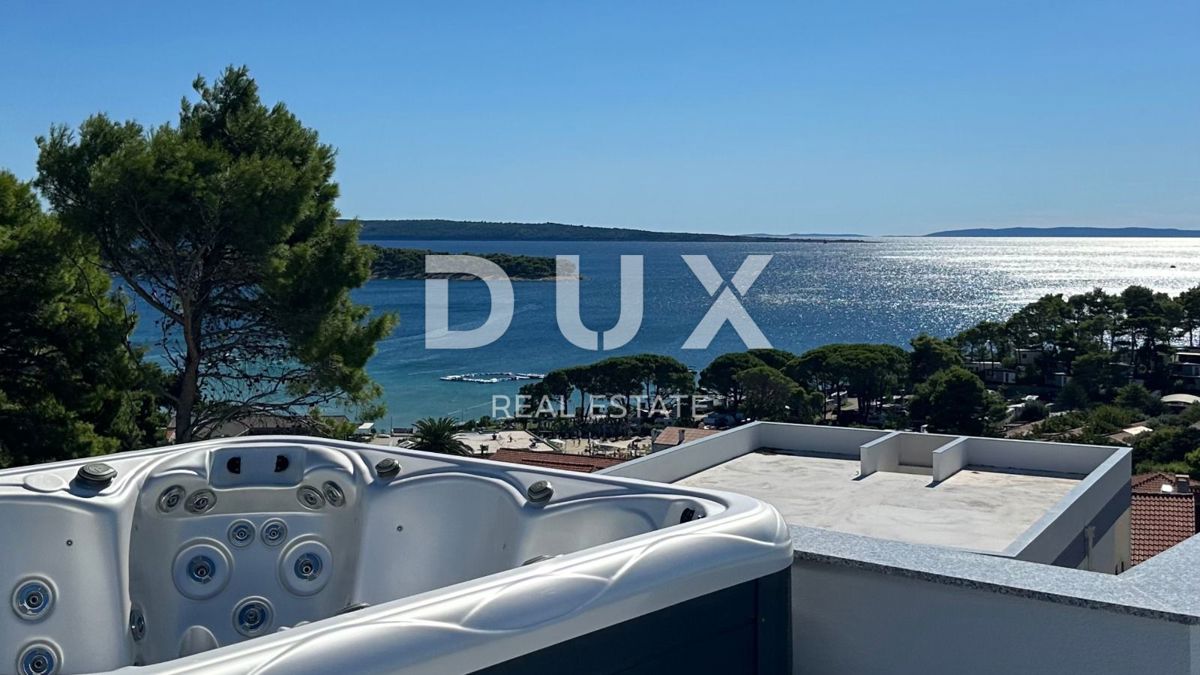ISOLA DI RAB, BANJOL - ATTICO di lusso con vista a 360°
