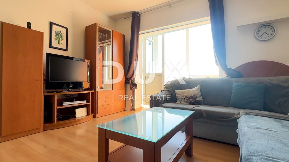 ISTRIA, RABAC - Esclusiva, solo nella nostra offerta! Appartamento arredato con vista mare