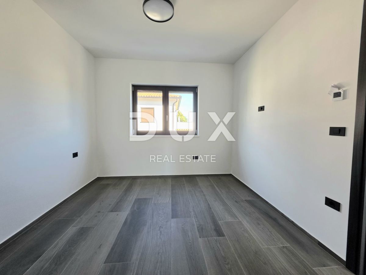 ISTRIA, ŠTINJAN - Una combinazione perfetta di lusso e comfort, appartamento 2SS+DB con garage privato a soli 500 metri da spiagge ben curate e lunghe passeggiate in riva al mare