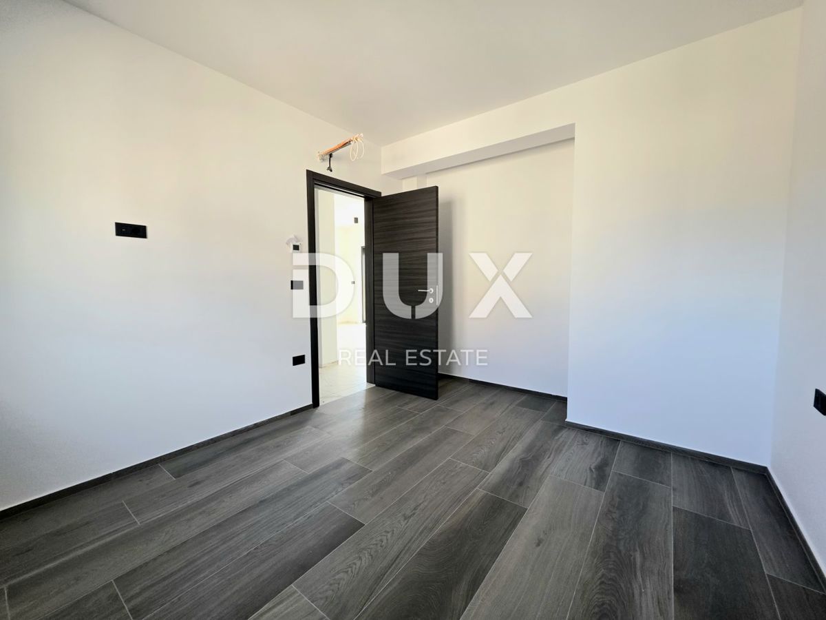ISTRIA, ŠTINJAN - Una combinazione perfetta di lusso e comfort, appartamento 2SS+DB con garage privato a soli 500 metri da spiagge ben curate e lunghe passeggiate in riva al mare