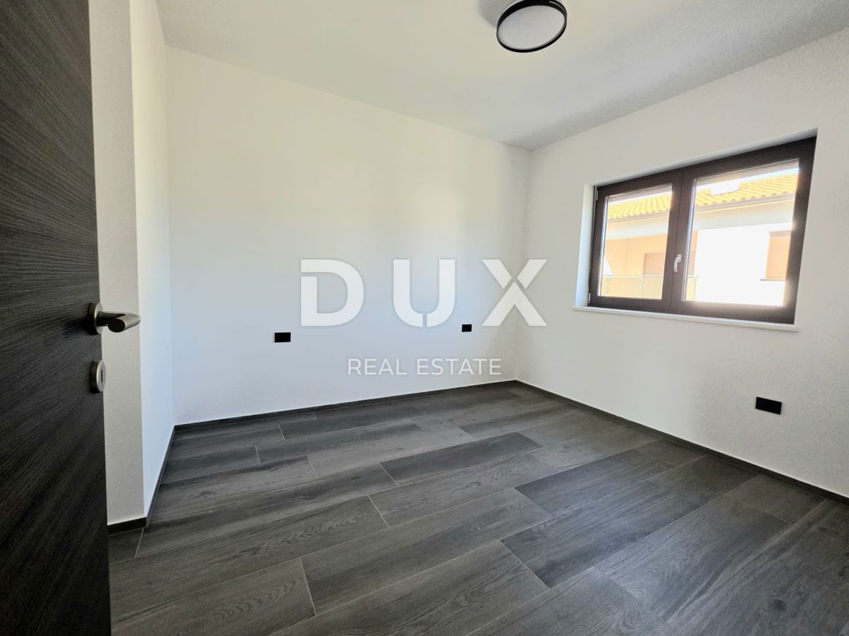 ISTRIA, ŠTINJAN - Una combinazione perfetta di lusso e comfort, appartamento 2SS+DB con garage privato a soli 500 metri da spiagge ben curate e lunghe passeggiate in riva al mare