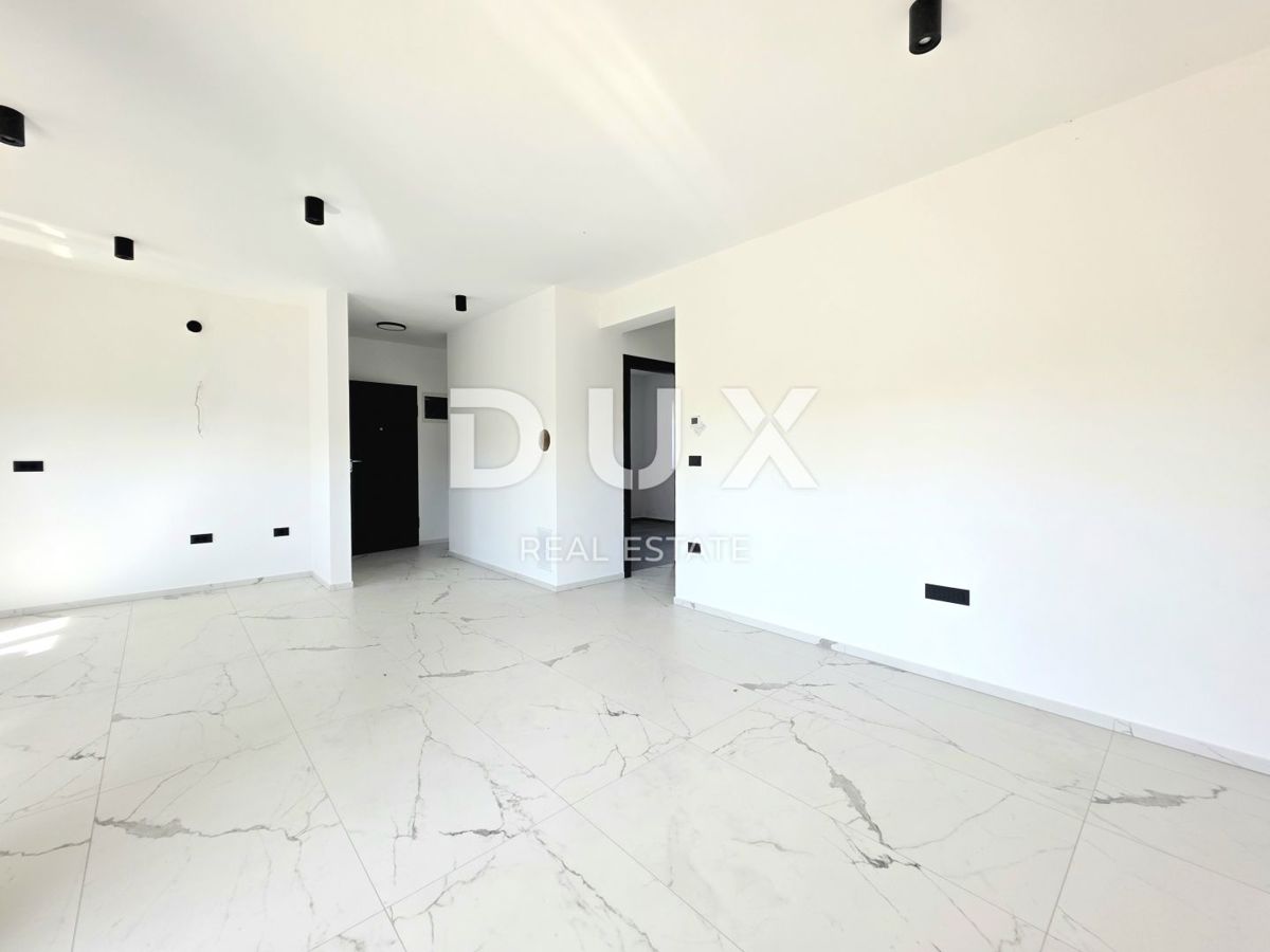 ISTRIA, ŠTINJAN - Una combinazione perfetta di lusso e comfort, appartamento 2SS+DB con garage privato a soli 500 metri da spiagge ben curate e lunghe passeggiate in riva al mare