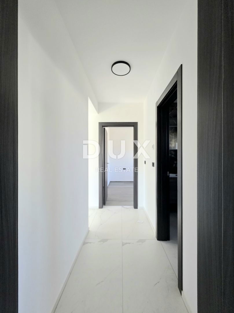 ISTRIA, ŠTINJAN - Una combinazione perfetta di lusso e comfort, appartamento 2SS+DB con garage privato a soli 500 metri da spiagge ben curate e lunghe passeggiate in riva al mare