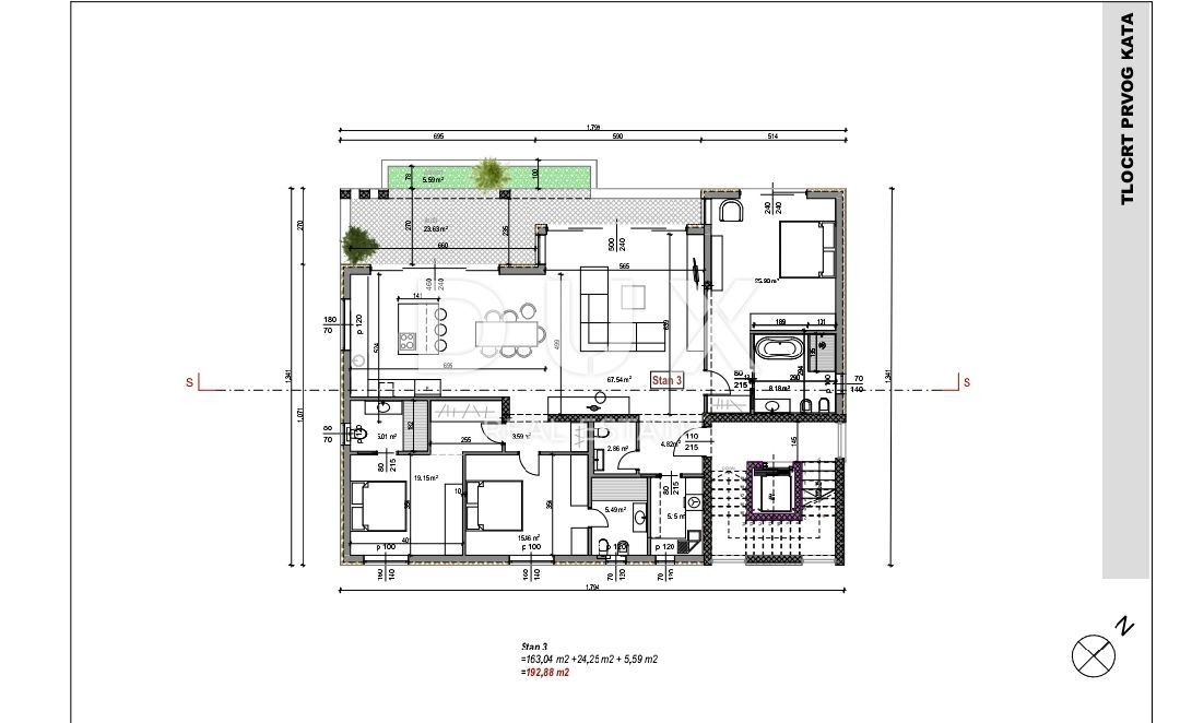 ISTRIA, ROVIGNO - Spazioso appartamento di 193 m2 a 500 m dal mare!