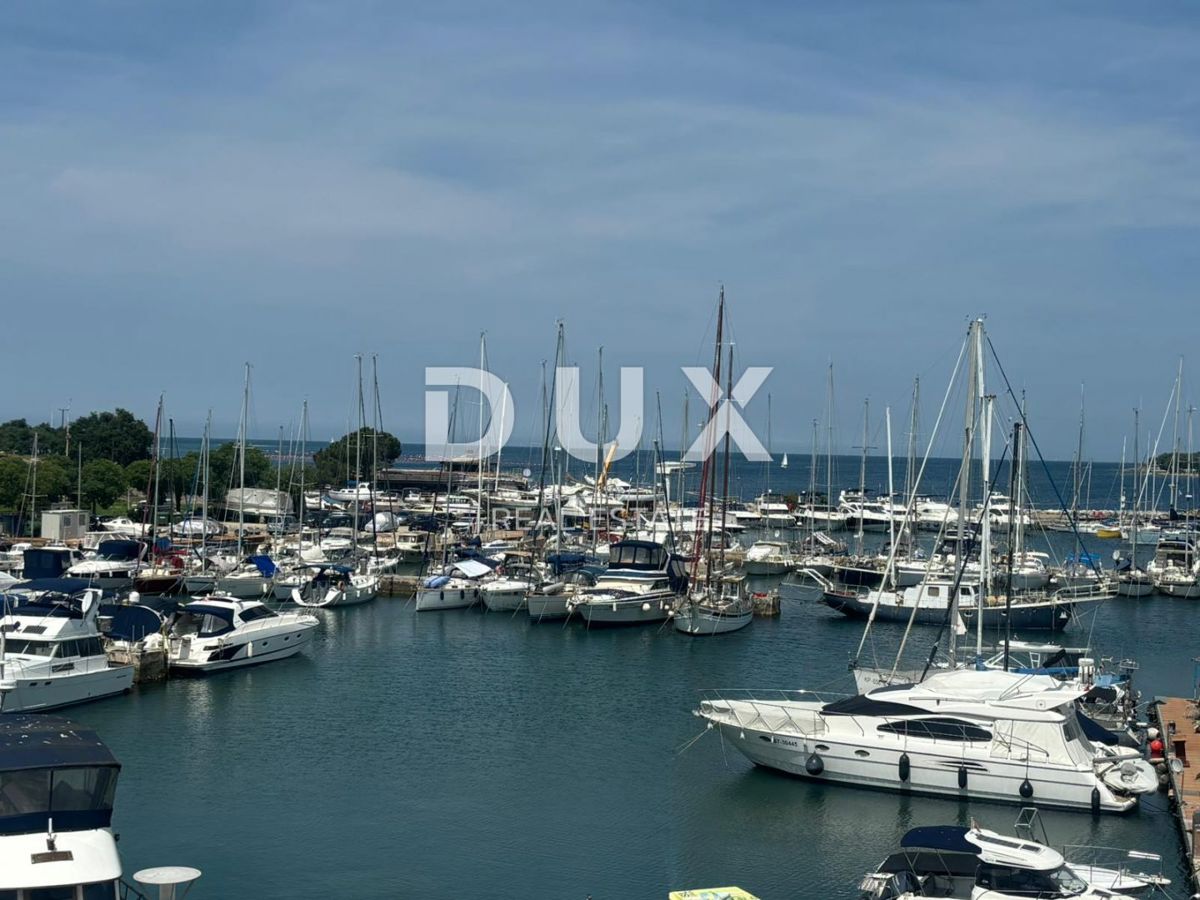 ISTRIA, PARENZO - Appartamento con due camere da letto e vista mare per sempre!