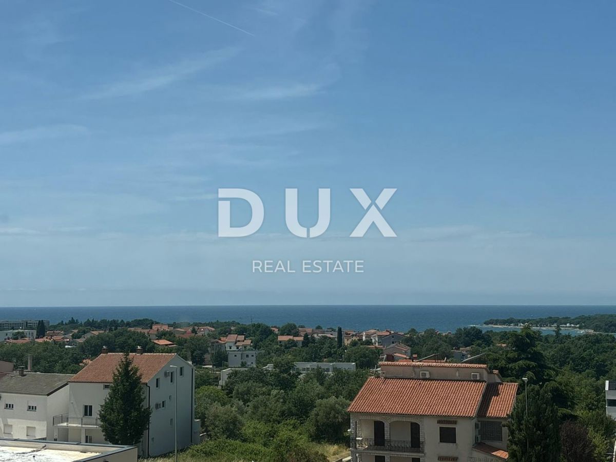 ISTRIA, PARENZO - Attico esclusivo con terrazza panoramica e vista sul mare!