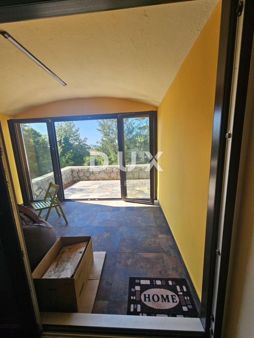 OPATIJA, VOLOSKO - appartamento 108m2, soggiorno + 3 camere da letto, piano terra rialzato, vista mare
