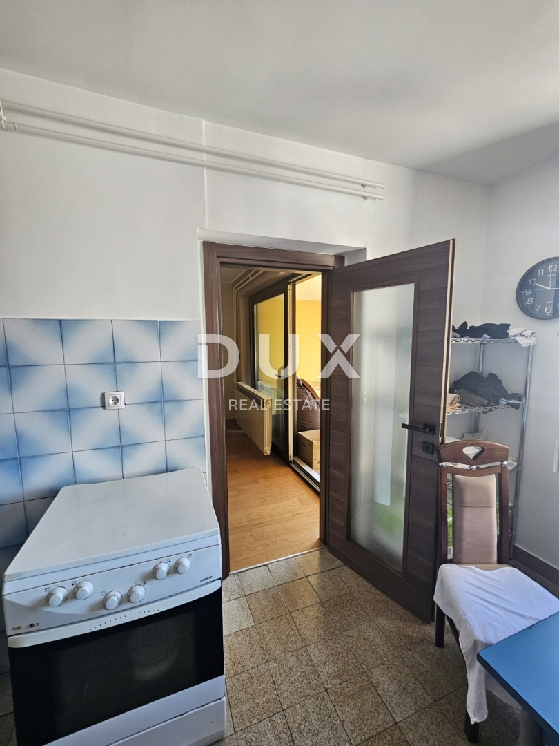 OPATIJA, VOLOSKO - appartamento 108m2, soggiorno + 3 camere da letto, piano terra rialzato, vista mare