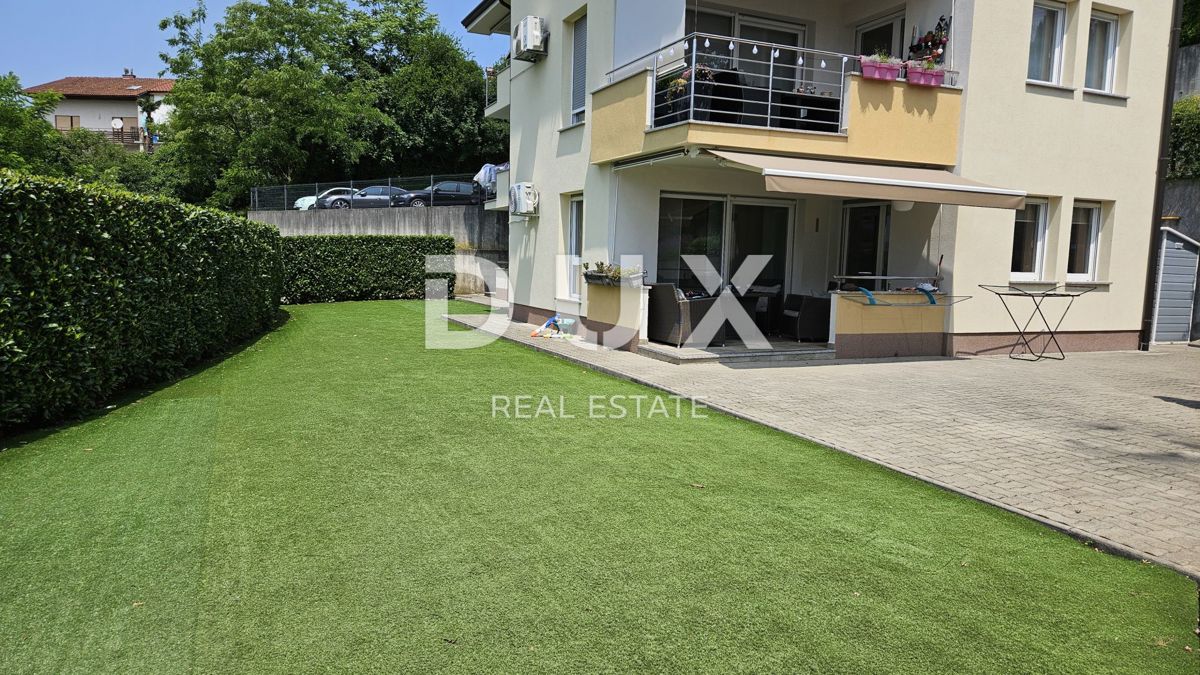 KASTAV - nuovo edificio, bellissimo appartamento di 111 m2 con 3 camere da letto + soggiorno e giardino