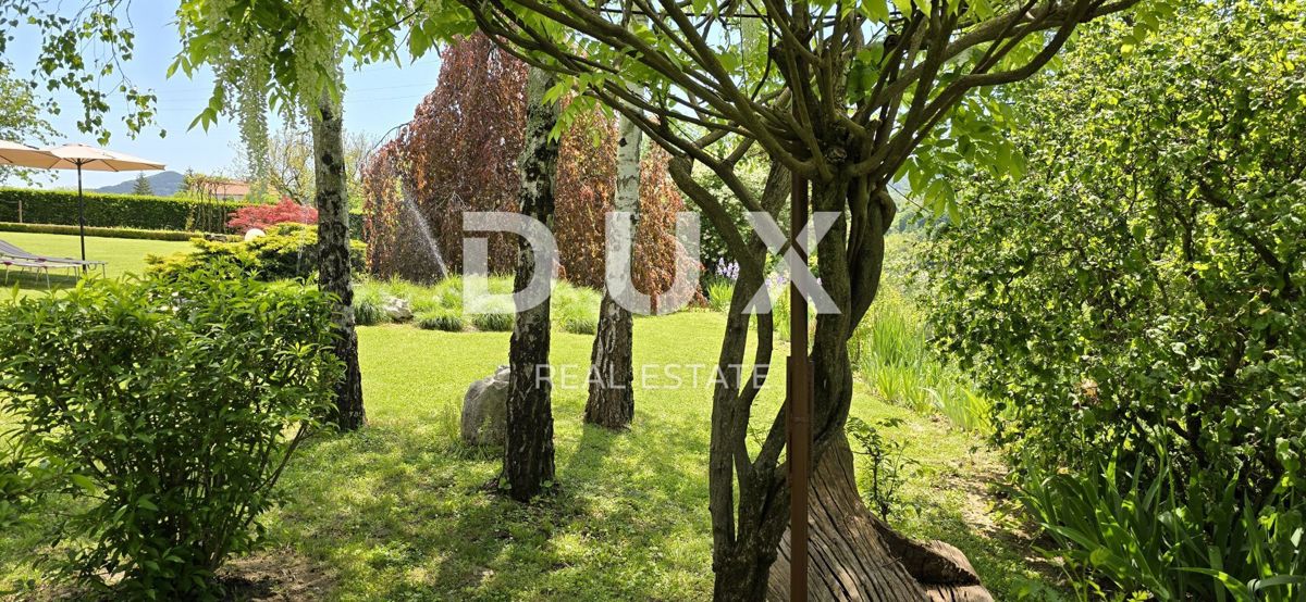 ISTRIA, PAZIN - Casa familiare immersa nella natura con un giardino curato, vista sul verde