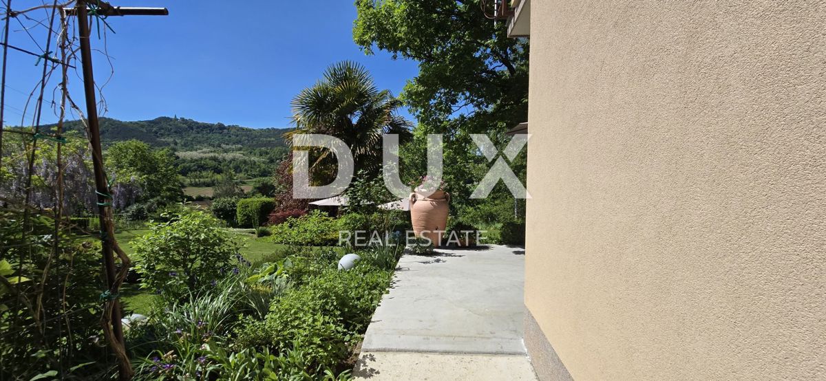 ISTRIA, PAZIN - Casa familiare immersa nella natura con un giardino curato, vista sul verde
