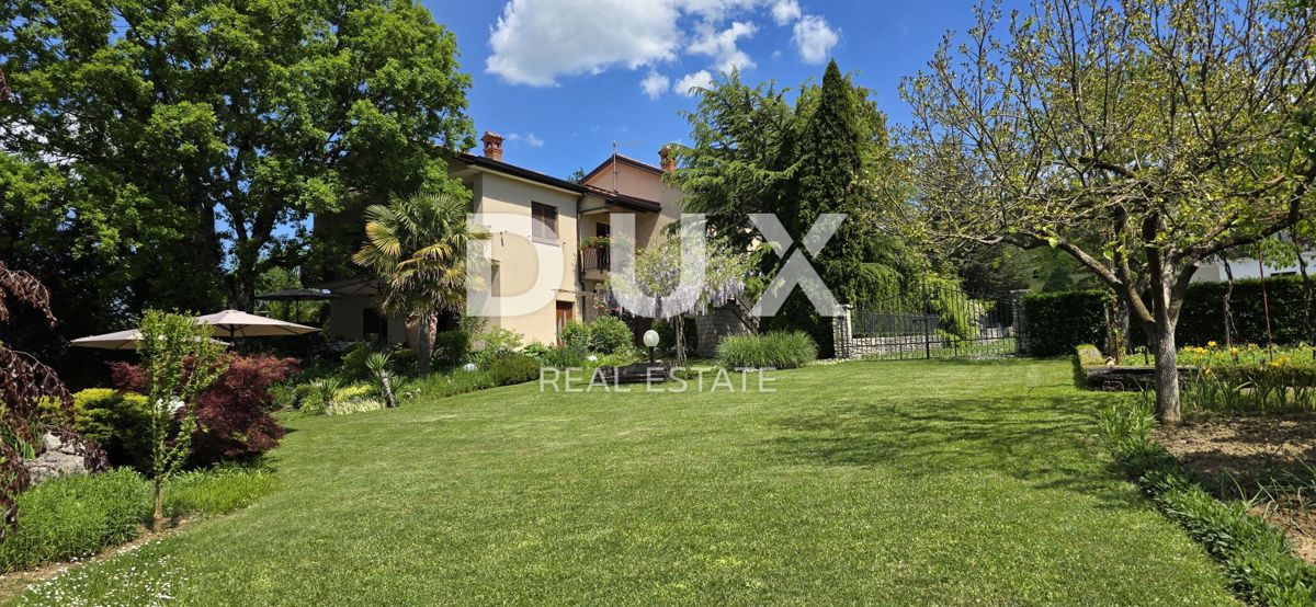 ISTRIA, PAZIN - Casa familiare immersa nella natura con un giardino curato, vista sul verde