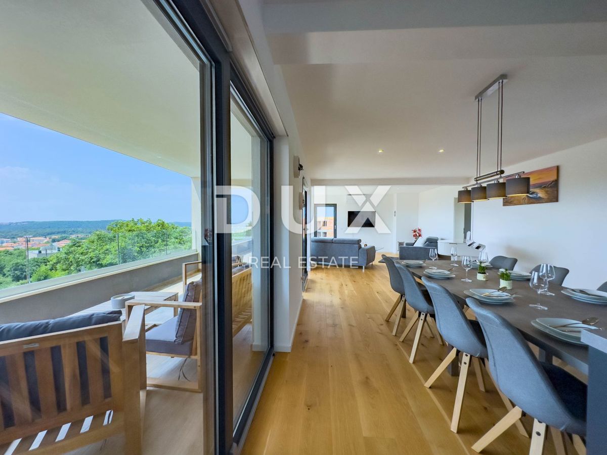 ISTRIA, MEDULIN - Nuovo edificio moderno con splendida vista sul mare