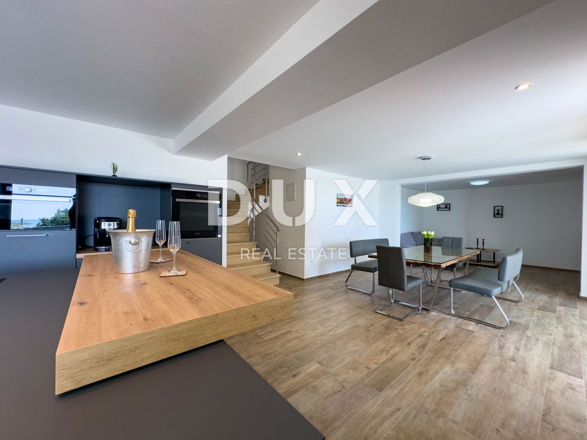 ISTRIA, MEDULIN - Nuovo edificio moderno con splendida vista sul mare