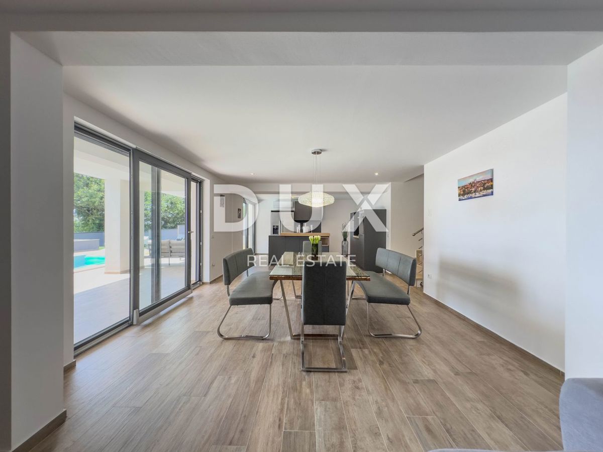 ISTRIA, MEDULIN - Nuovo edificio moderno con splendida vista sul mare