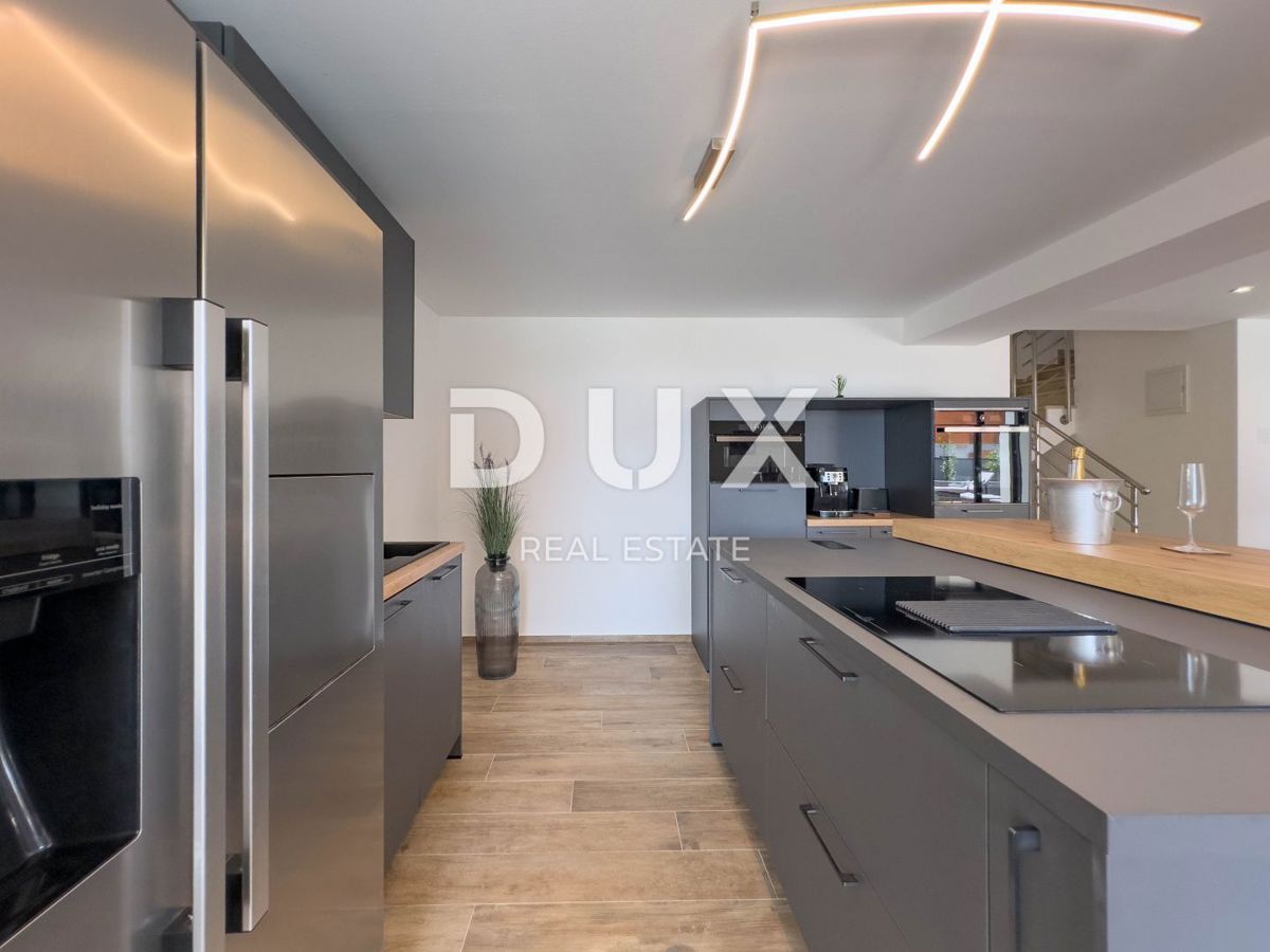 ISTRIA, MEDULIN - Nuovo edificio moderno con splendida vista sul mare