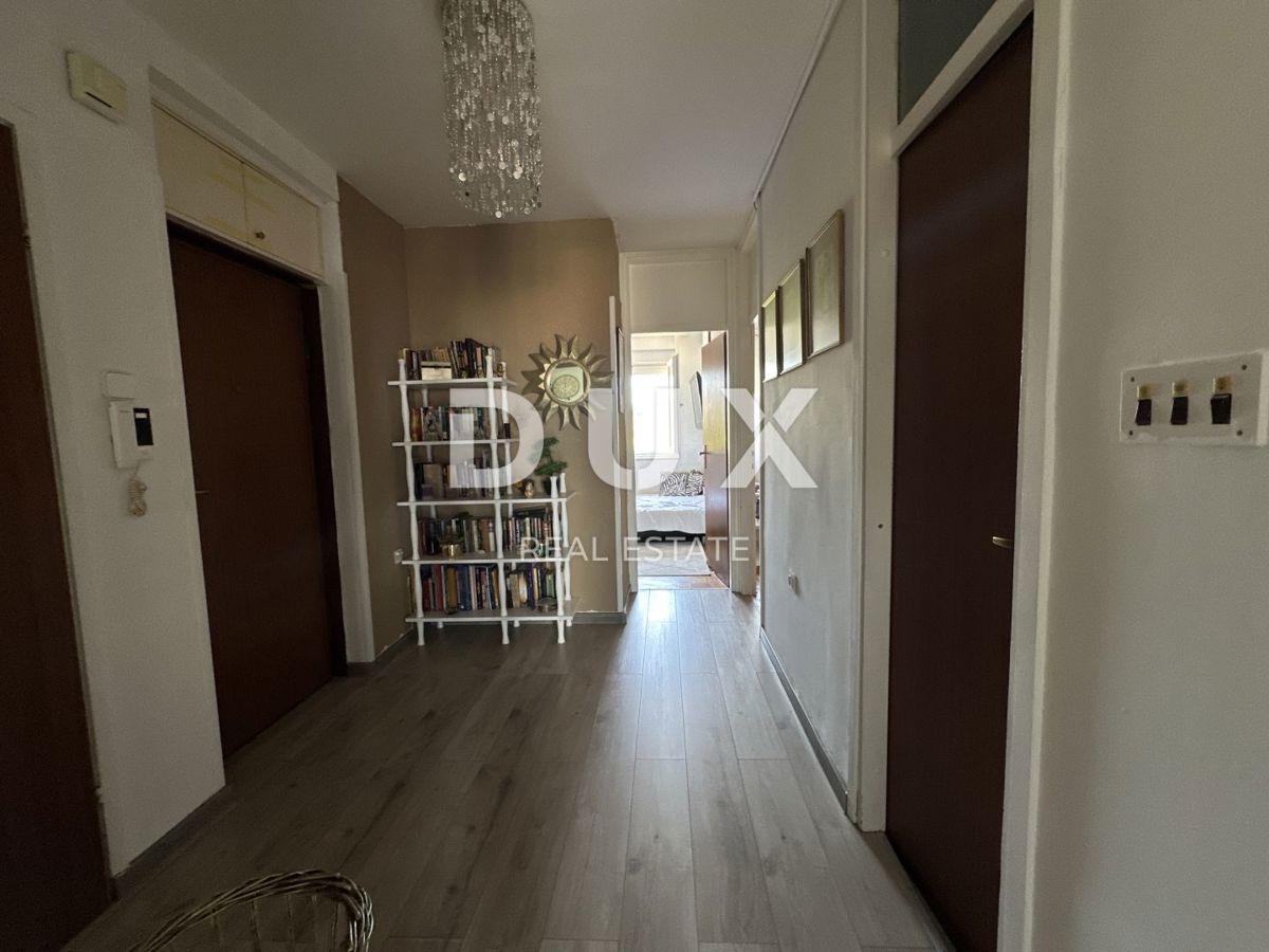 ZARA, BILI BRIG - Comodo appartamento con 2 camere da letto e vista panoramica!