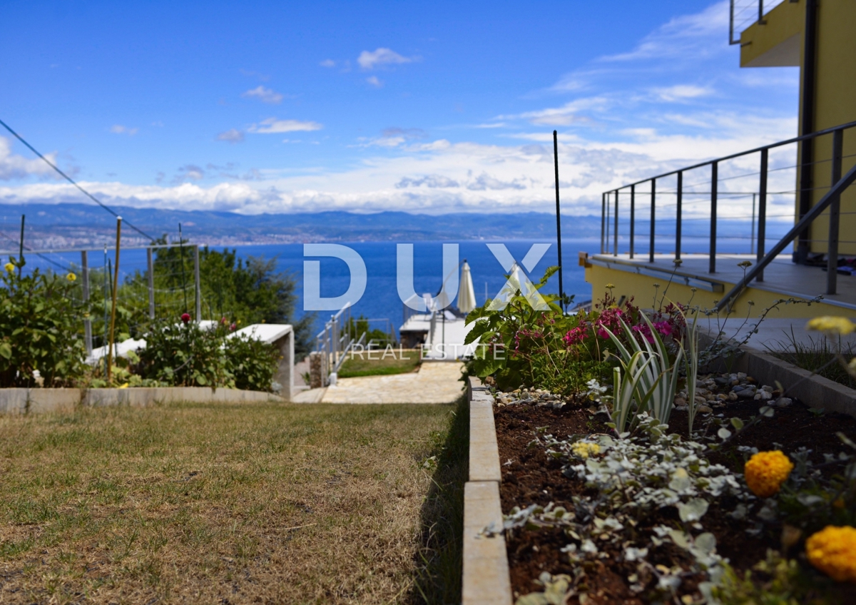ABBAZIA, LOVRAN - villa 387m2 con vista panoramica sul mare e piscina + area 1200m2