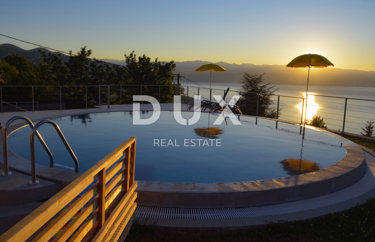 ABBAZIA, LOVRAN - villa 387m2 con vista panoramica sul mare e piscina + area 1200m2