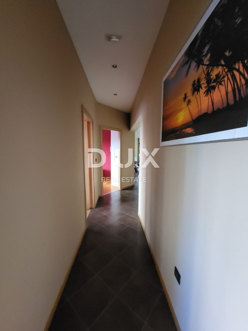 PRIVLAKA, ZARA - OCCASIONE ESCLUSIVA - Appartamento in prima fila sul mare!