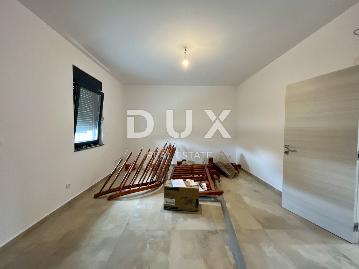 DRAŽICE - Casa moderna con piscina riscaldata e posizione tranquilla!